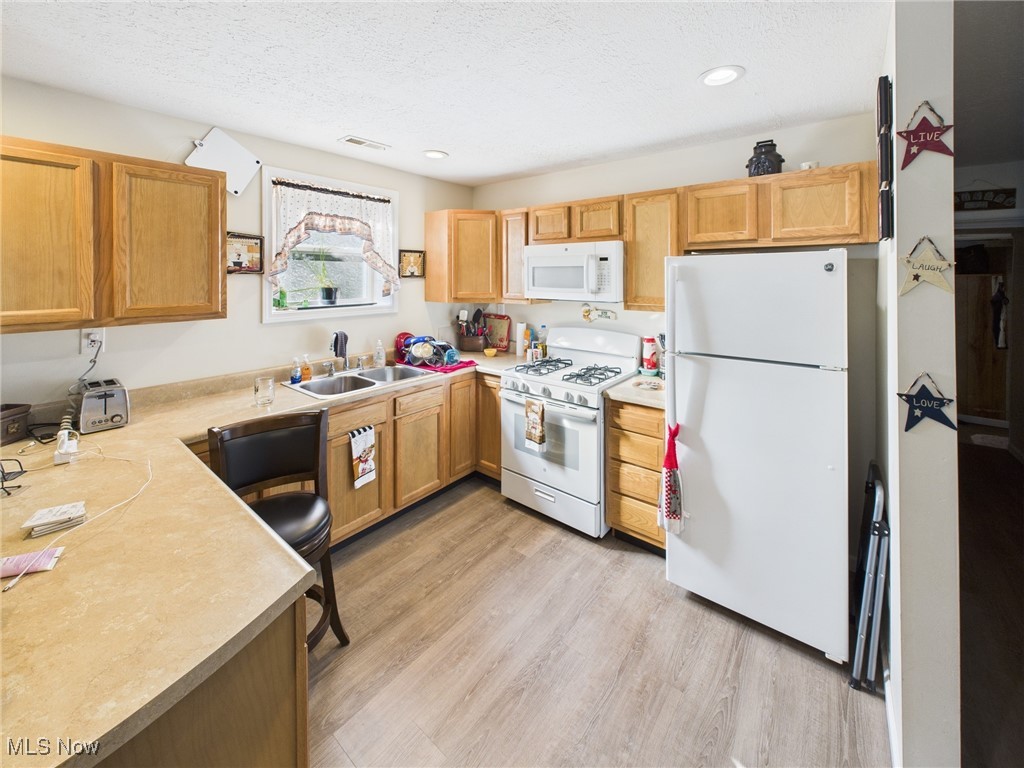 Dudleys 2nd Adn - Commercial Sale