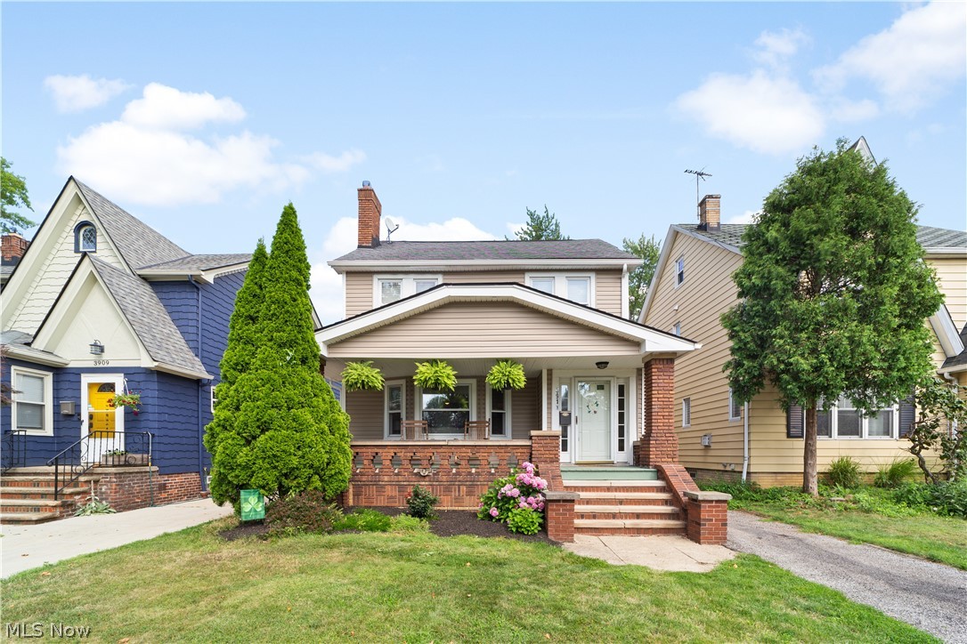 Riverside Manor - Residential