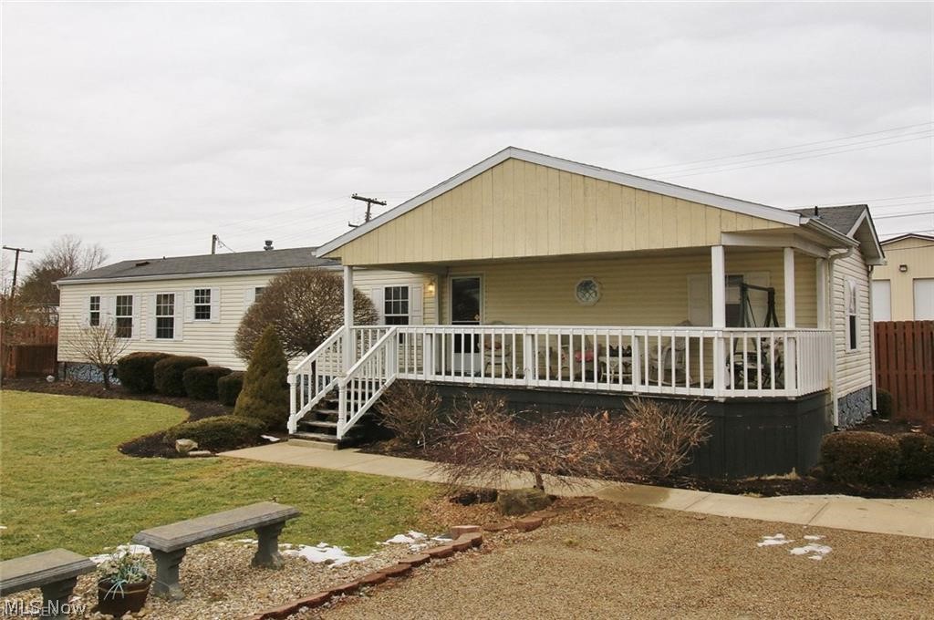 2 bedroom, 2 full bath 14' x 76' single wide for rent with covered front porch & storage unit. Tenant responsible for all utilities. All applicants subject to credit & background check.