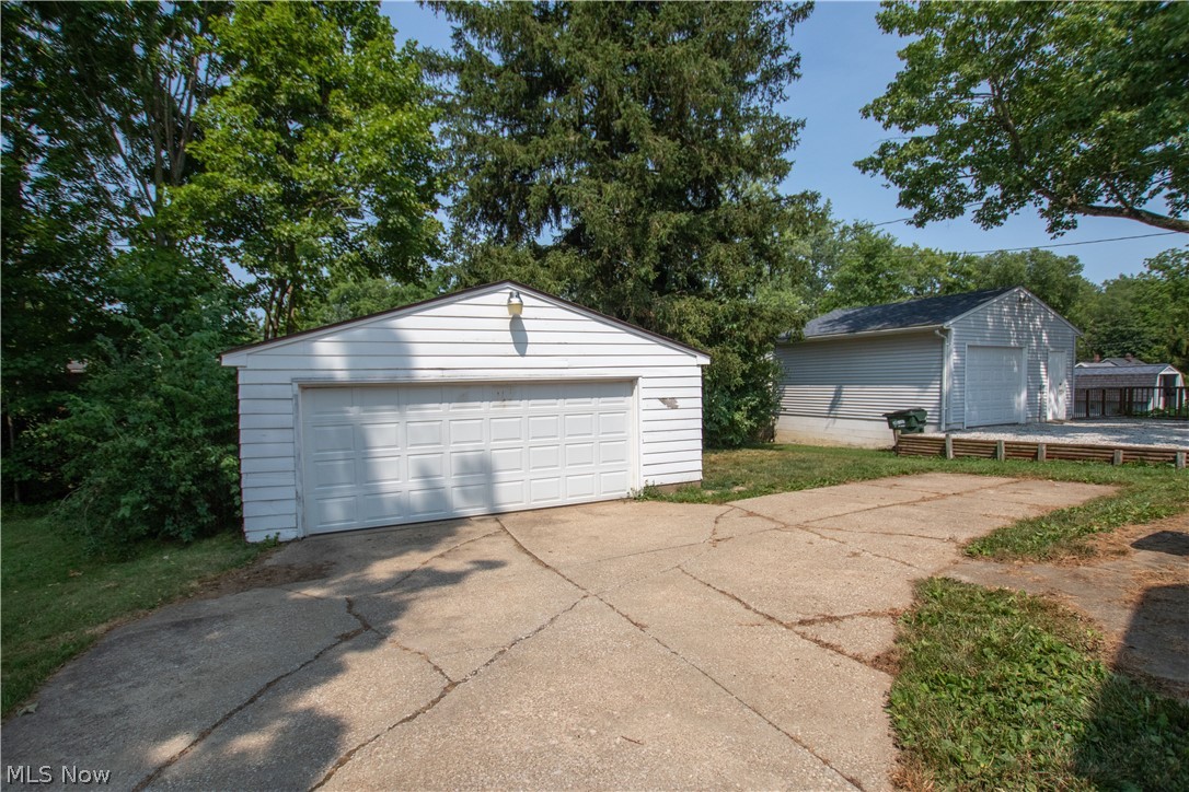 Meadowbrook - Residential
