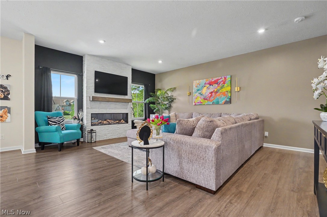 Hillshire Woods Condo II - Residential