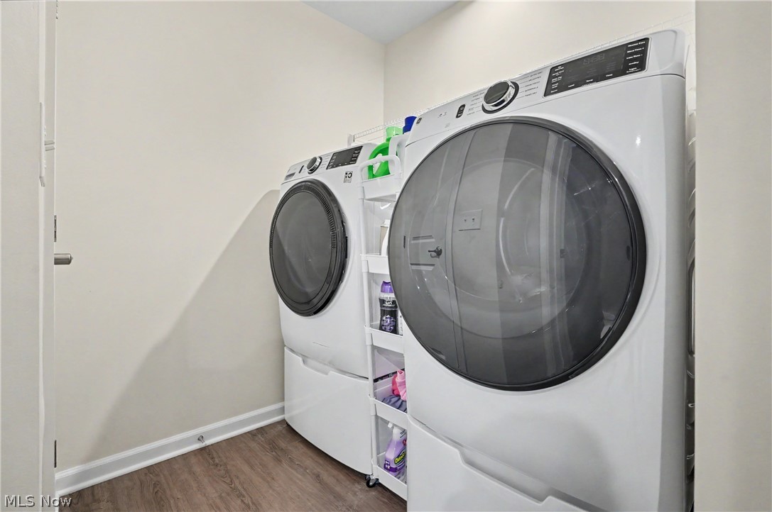 Hillshire Woods Condo II - Residential
