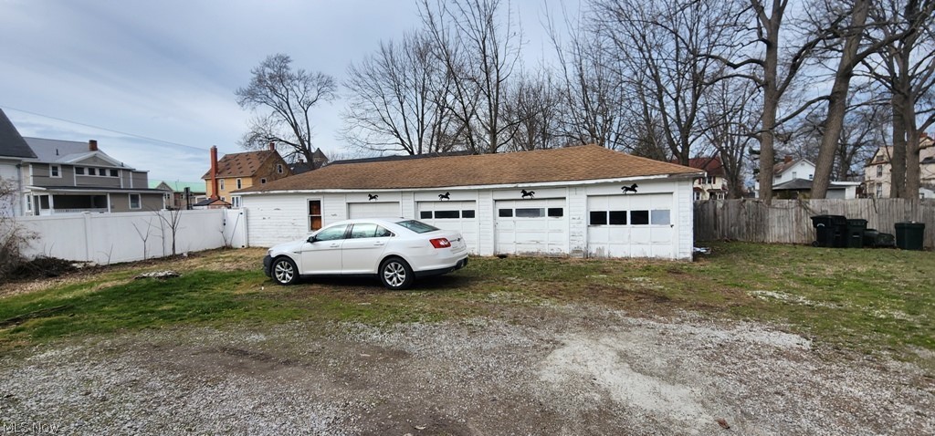 Bowen & Wallace Add - Residential Income