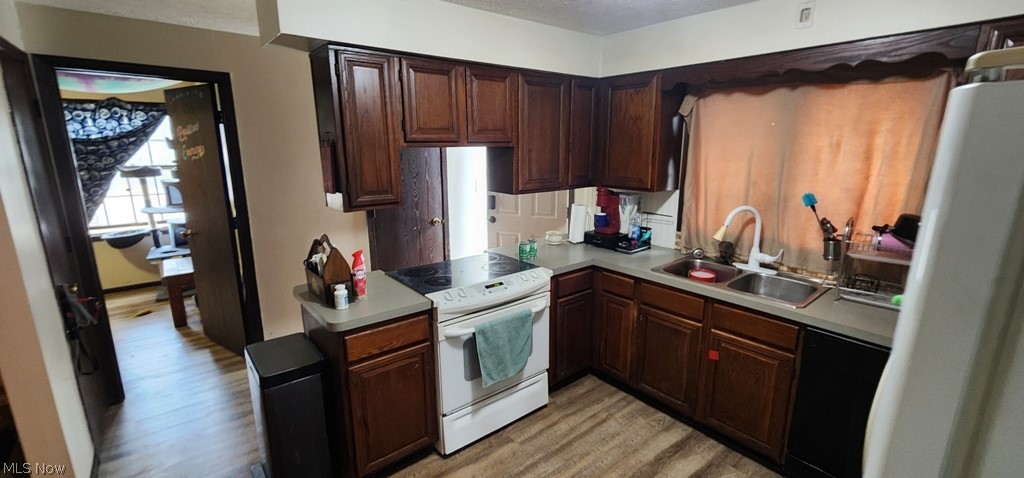 Bowen & Wallace Add - Residential Income