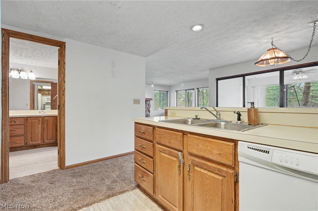 Pine Mill Ridge Condo - Residential