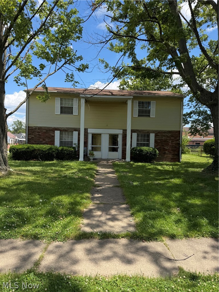 Brookview 01 - Residential Income