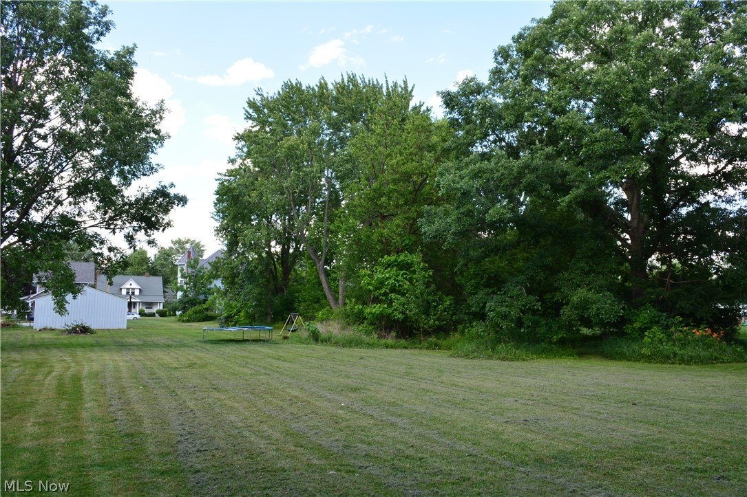 Village/New London - Residential