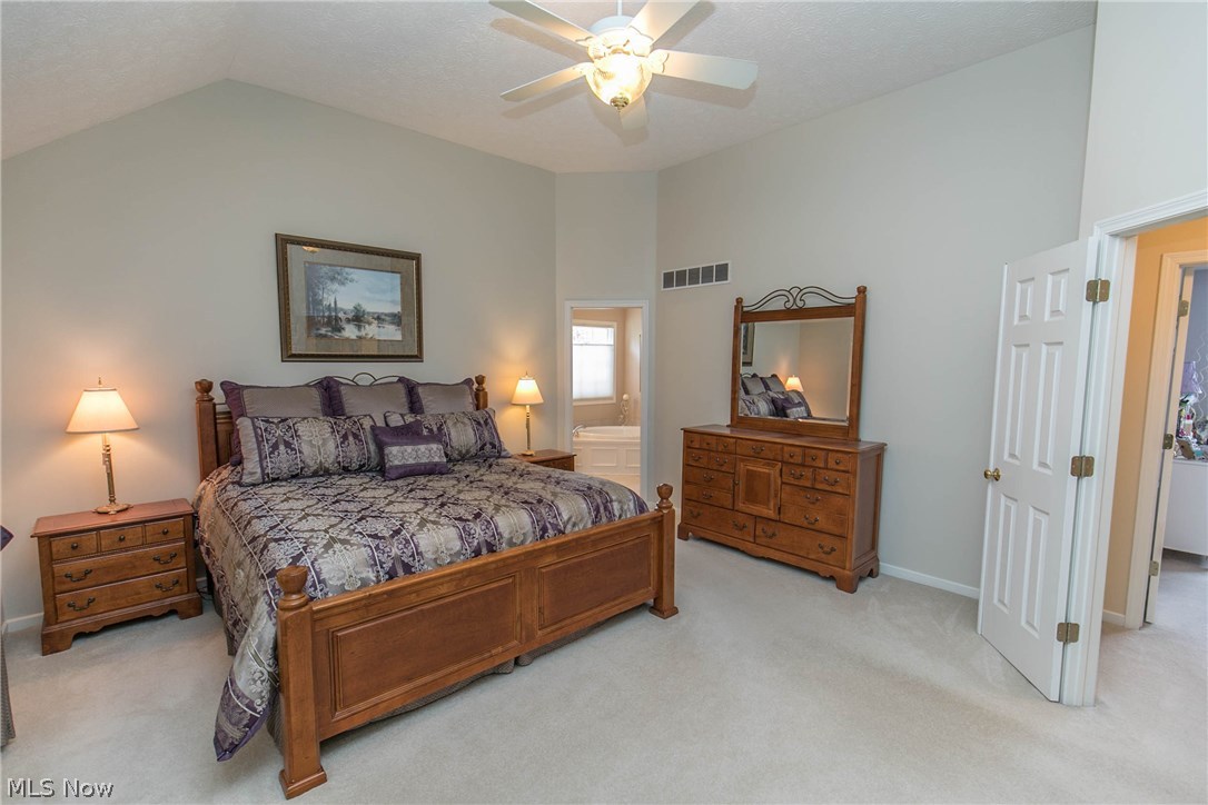 Macintosh Farms - Residential