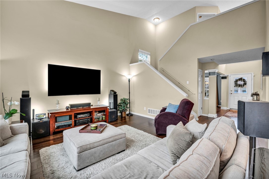 Westbury Place Ph 01 - Residential