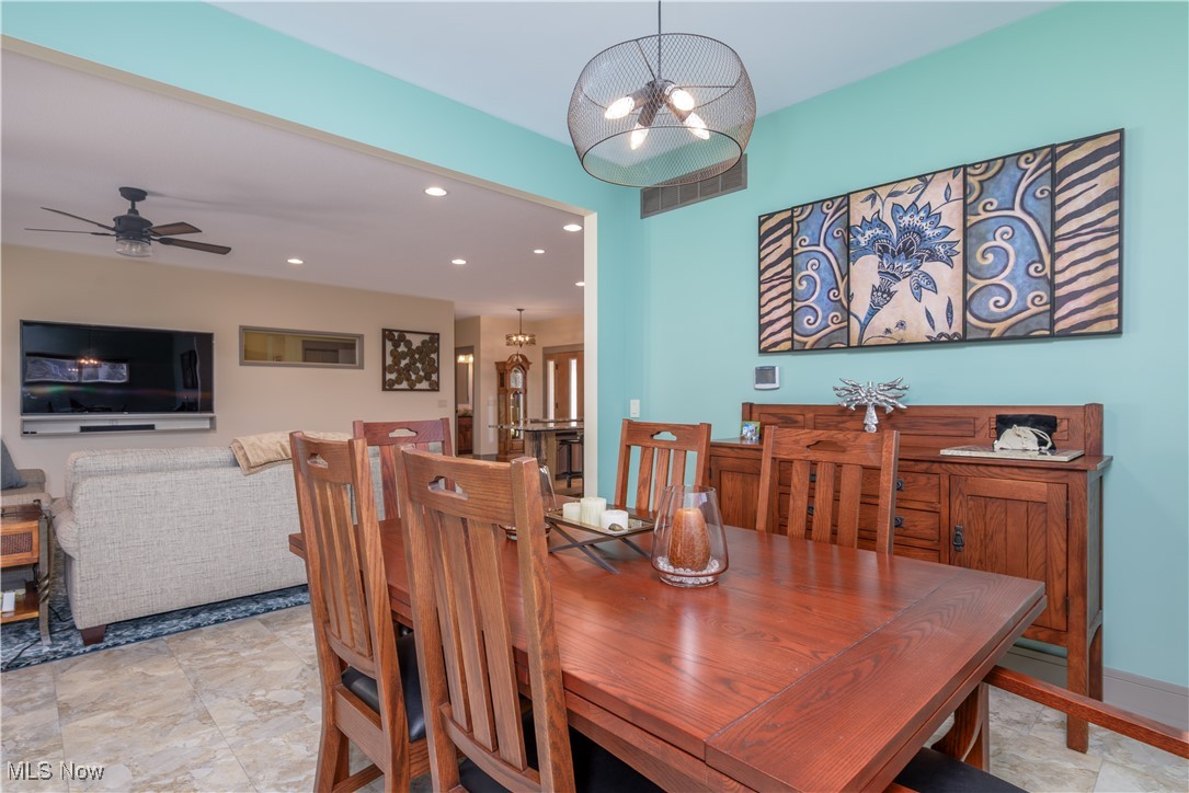 Kings Ridge Ph Five - Residential