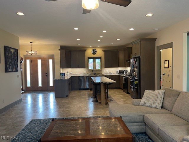 Kings Ridge Ph Five - Residential