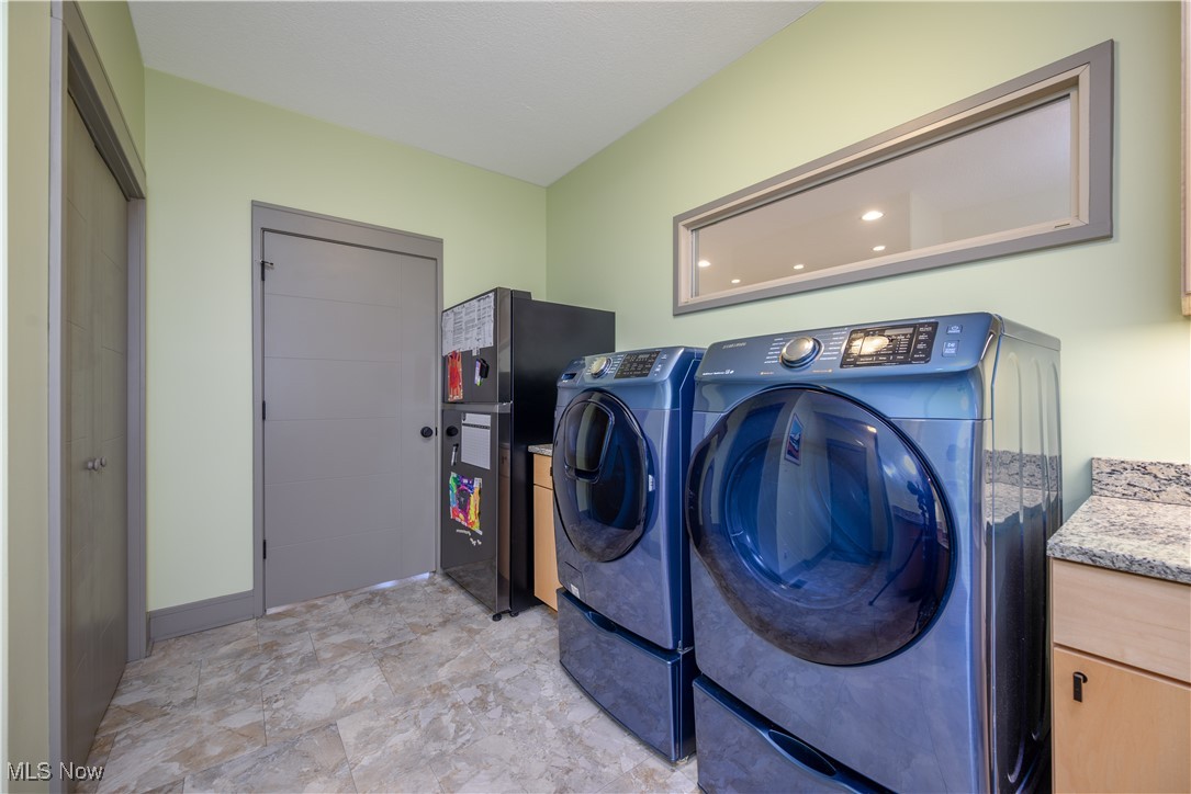 Kings Ridge Ph Five - Residential