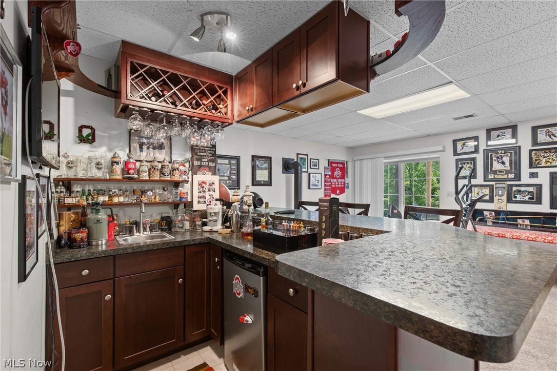 Country Lake Estate - Residential