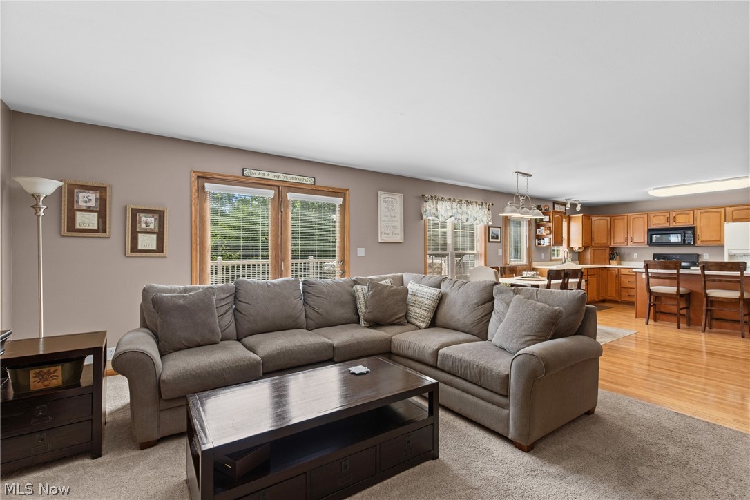Country Lake Estate - Residential