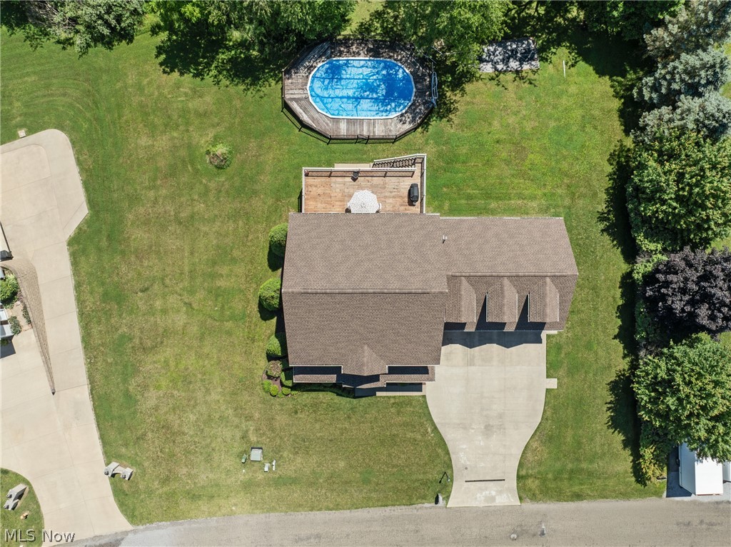Country Lake Estate - Residential