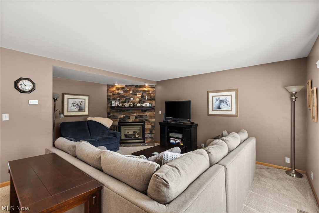 Country Lake Estate - Residential