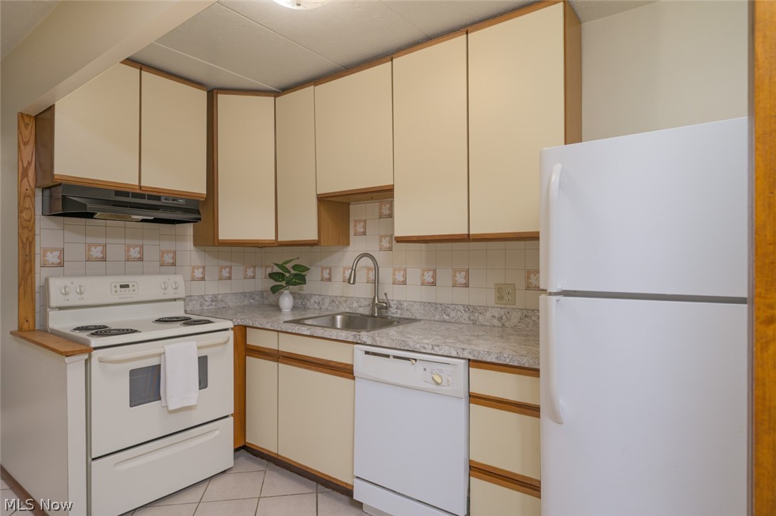 Oak Haven Condominiums - Residential