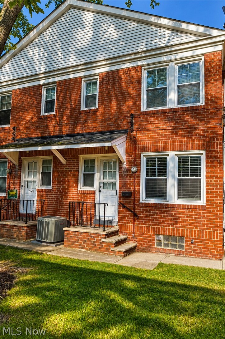 Wooster Twnhs Condo - Residential