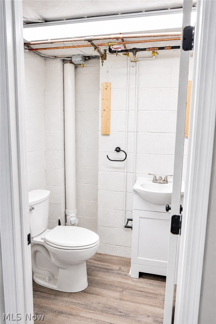 Wooster Twnhs Condo - Residential