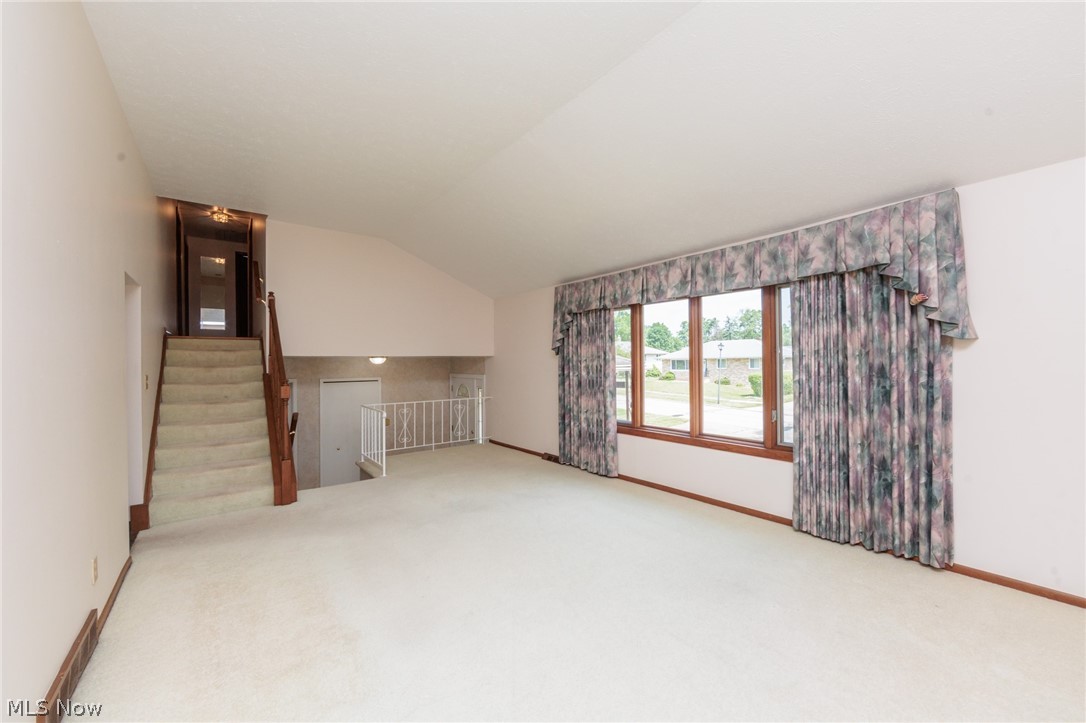 R & O Sprague Road 01 - Residential