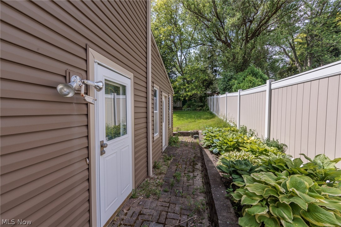 R & O Sprague Road 01 - Residential