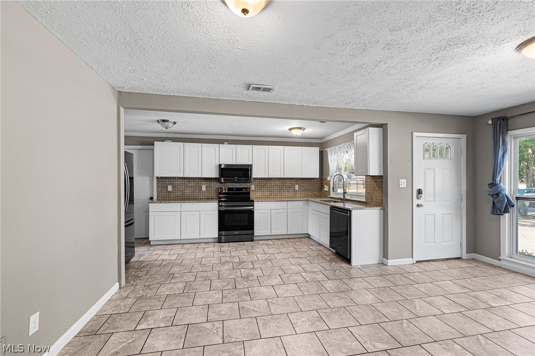 Ridgewood Park 05 - Residential