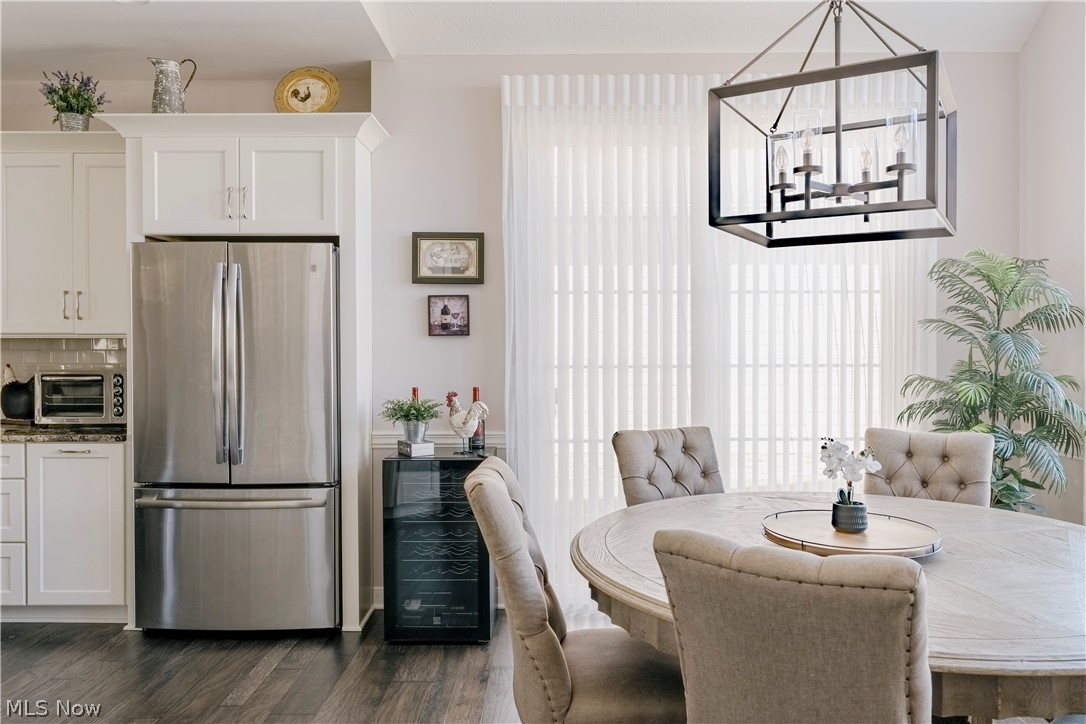 Sterling Lakes Pepper Pike Sub 8 - Residential