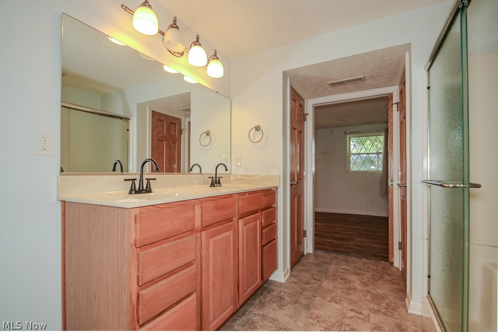 Madison Golf Lakelands 02 - Residential