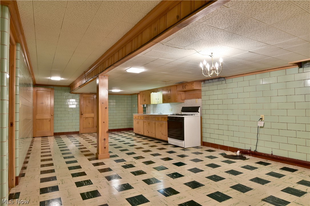 City/Youngstown - Residential