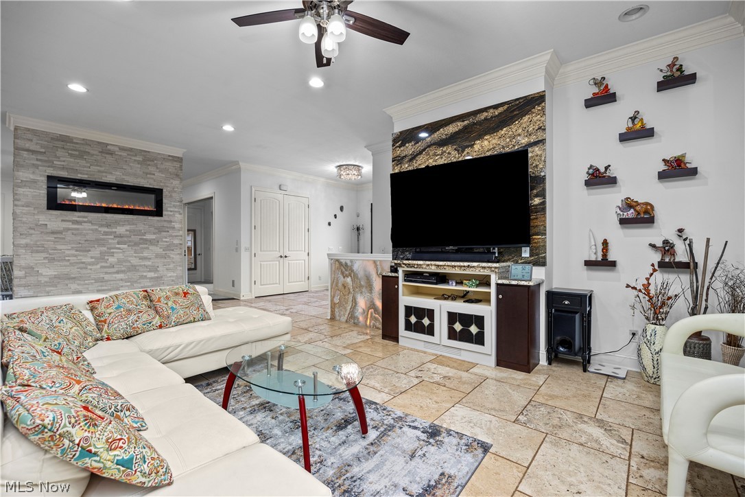Estates Sleepy Hollow - Residential