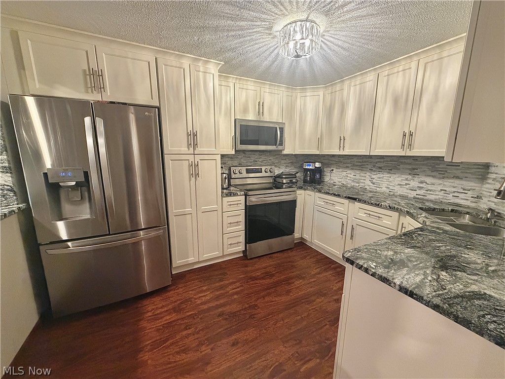 James Place Condo - Residential