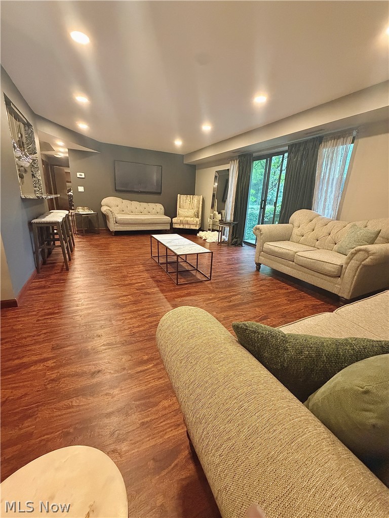 James Place Condo - Residential