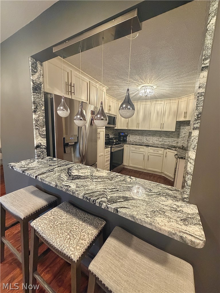 James Place Condo - Residential