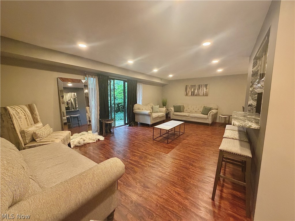 James Place Condo - Residential