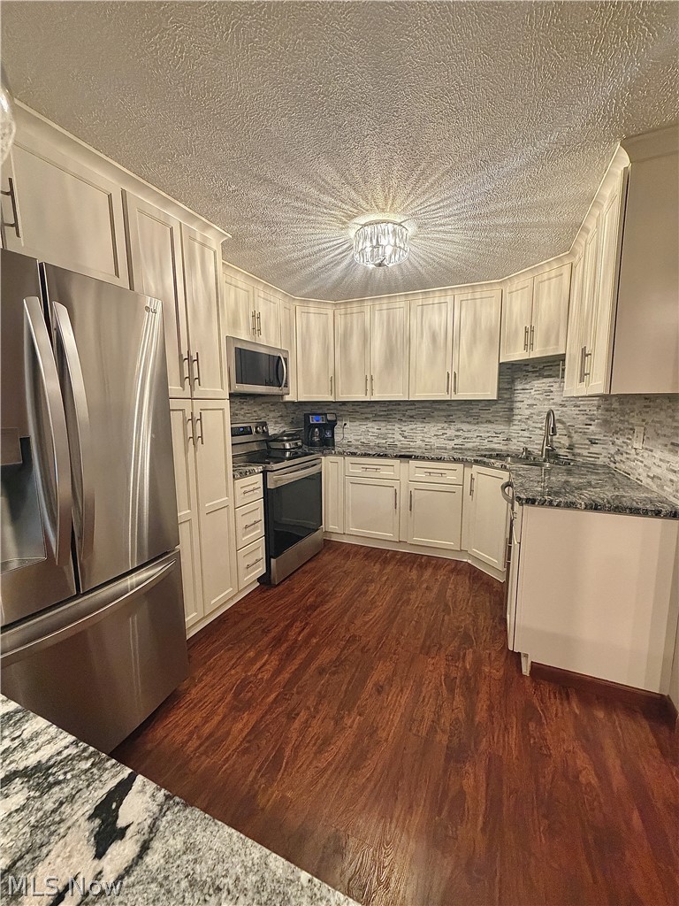 James Place Condo - Residential