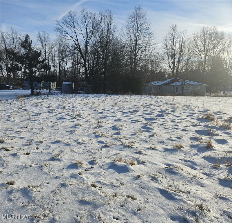 Great Affordable lot. Possibly for a modular home. Level Open, choose your builder.  Easy access to Route 5 and St. Route 76. Close to restaurants and Biomed.