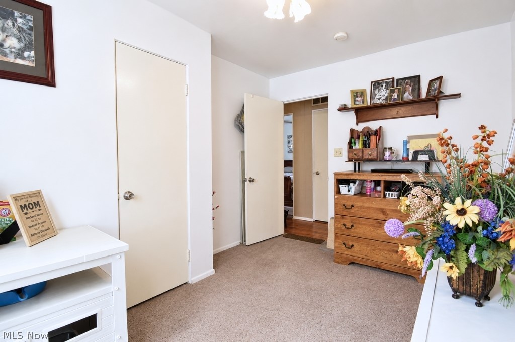 Mentor Headlands Park - Residential