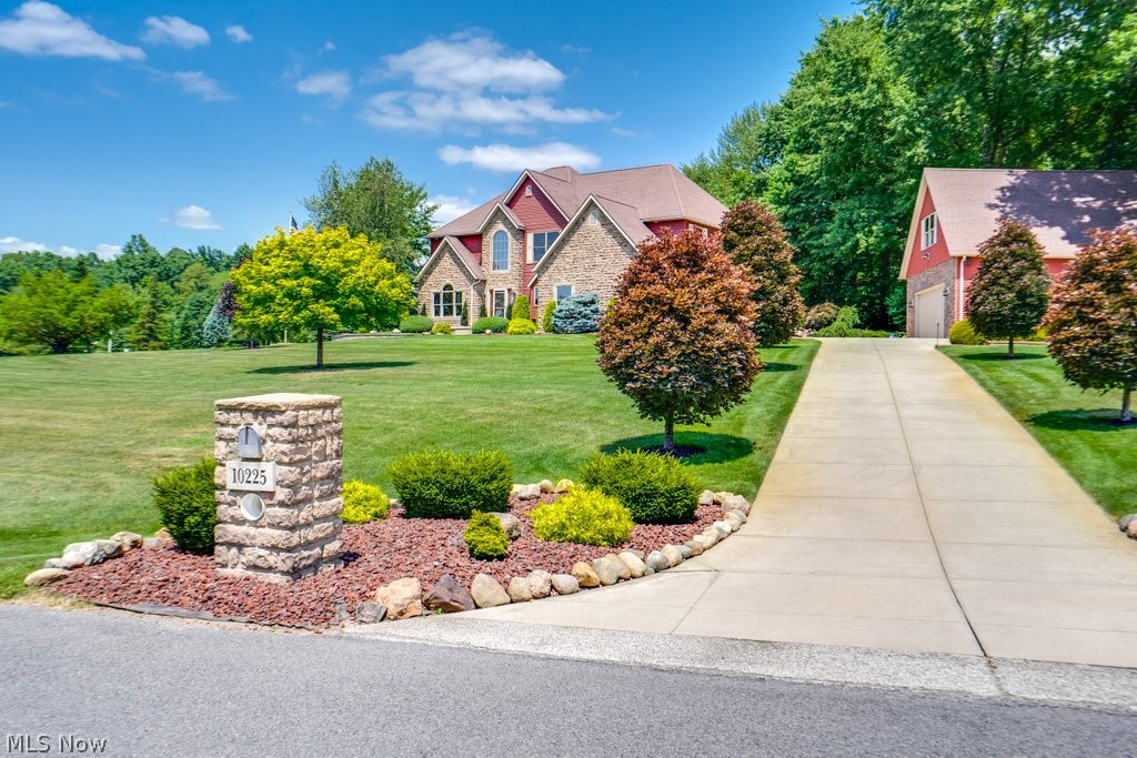 Windy Hills Estates Ph 01 - Residential