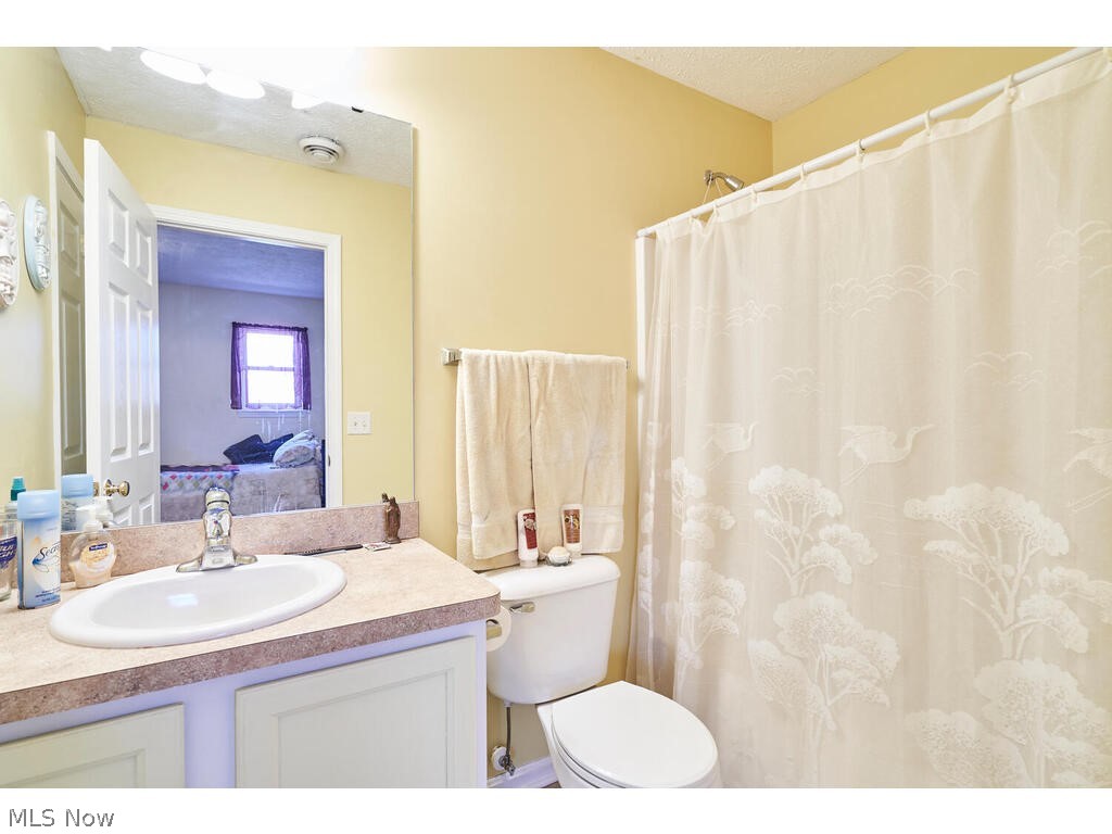Forest View Xings Condo Ph 06 - Residential