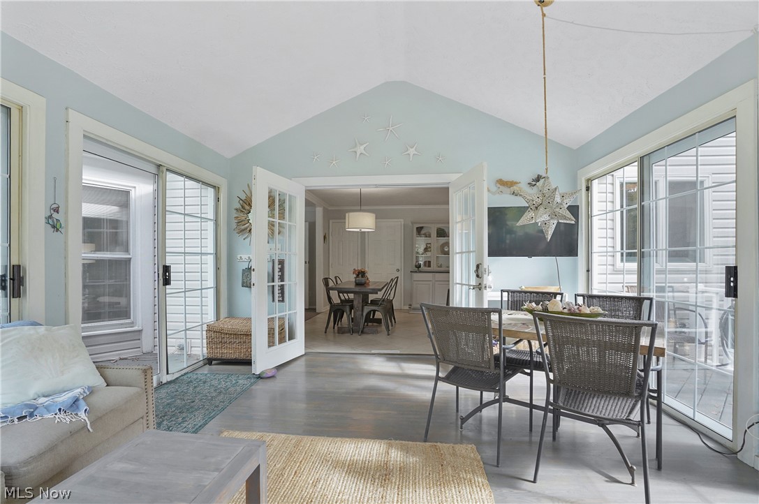 Crown Colony - Residential