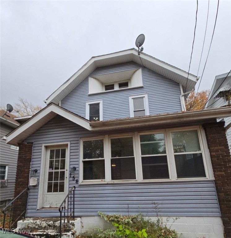 Investors! So much potential with this four-bedroom plus two bonus rooms, two full bath colonial home! Needs a little TLC! Living room, dining room open concept. Screened in covered porch. Large kitchen. Full unfinished basement. 40 year roof about 10 years old, 20 year water heater. Great opportunity!