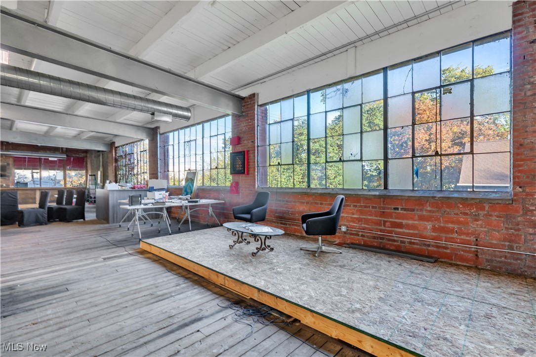 Bradley & Cobbs Madison Park Al - Commercial Sale