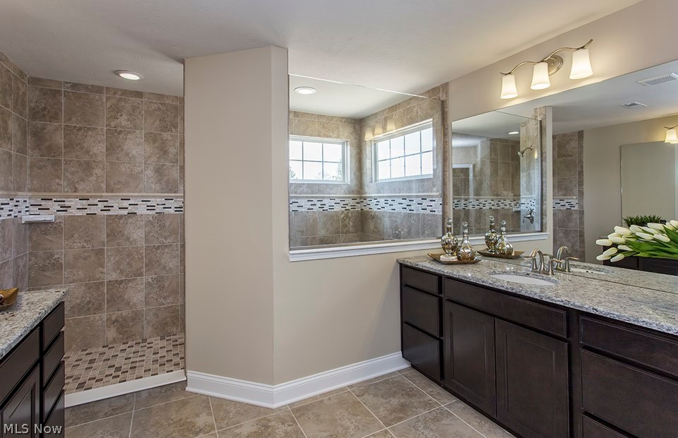 River Oaks - Residential
