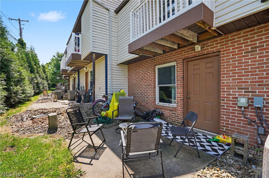 Whitehall East Twnhms - Residential