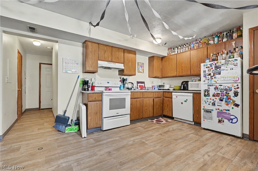 Whitehall East Twnhms - Residential