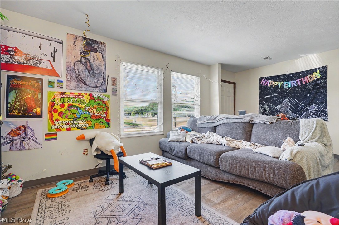 Whitehall East Twnhms - Residential