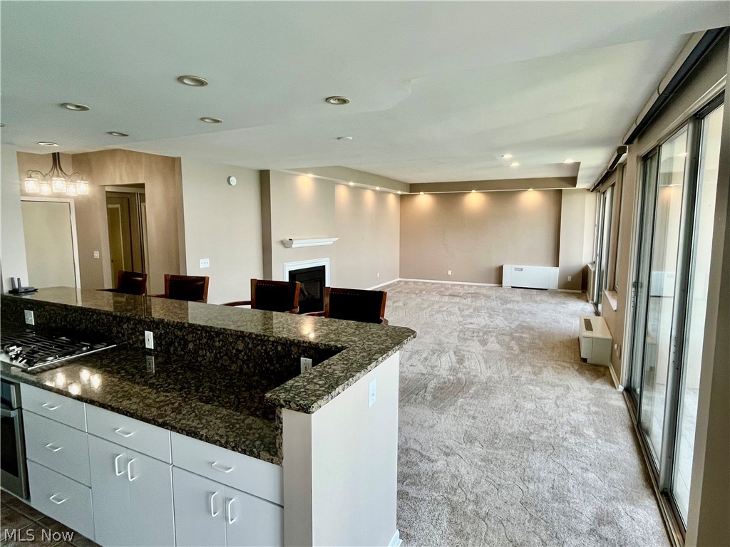 Carlyle Condo - Residential