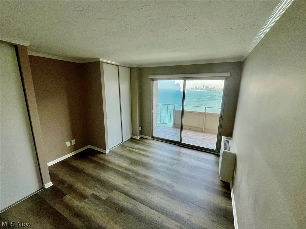 Carlyle Condo - Residential