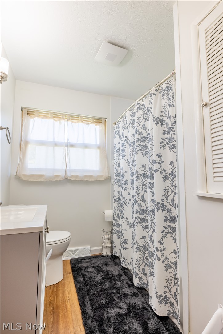 Breezewood - Residential