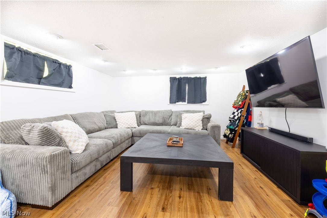 Breezewood - Residential